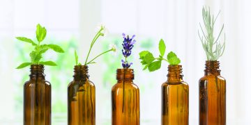 Aromaterapia - Ce este? Cum ma ajuta? 5 Aromaterapie - uleiuri esentiale