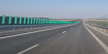 Creșterea vitezei maxime de circulație pe drumurile expres din România la 120 km/oră, aprobată în Camera Deputaților 5 drum expres adee0f66b1