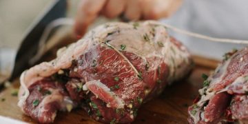 pret carne miel 2022